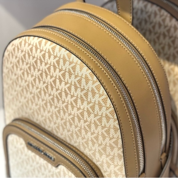 Michael Kors Jaycee Medium Ombré Signature Logo Backpack Husk - Picture 5 of 9